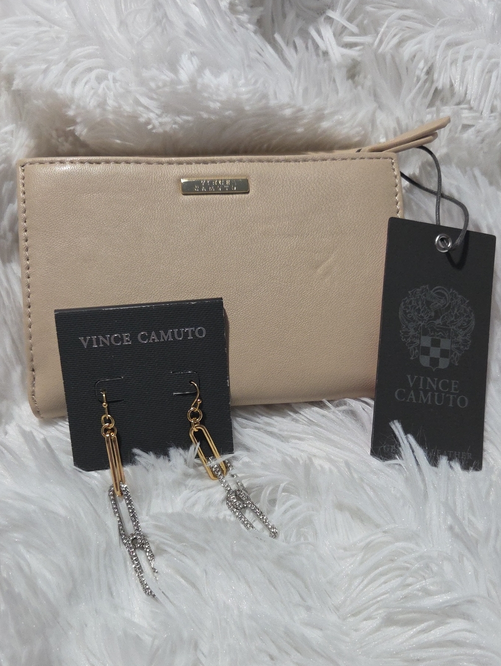 Vince Camuto Beige Leather Zip Wallet with Gold Accent And Earring Set
